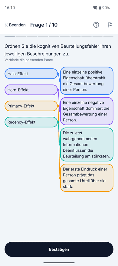 App-Screenshot auf dem Handy: Zuordnungsaufgabe zum Thema Halo-Effekt – „Ordnen Sie die kognitiven Beurteilungsfehler ihren jeweiligen Beschreibungen zu.“