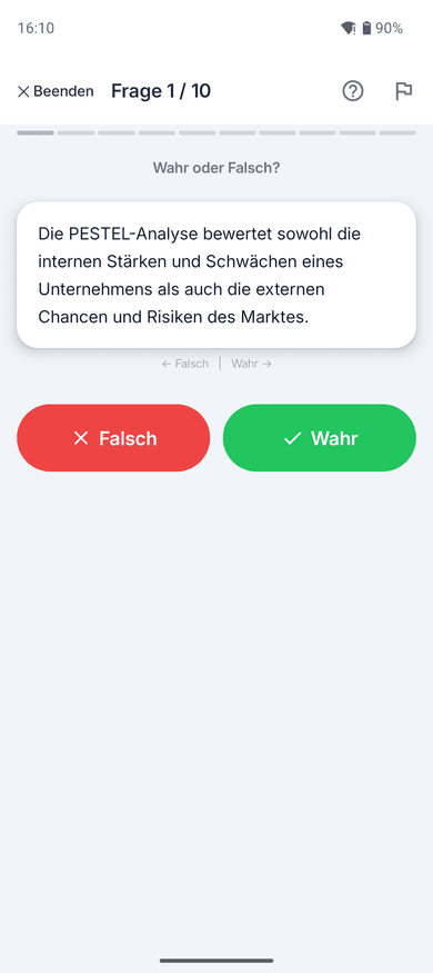 App-Screenshot auf dem Handy: Wahr-oder-Falsch-Aufgabe zum Thema PESTEL-Analyse – „Die PESTEL-Analyse bewertet sowohl die internen Stärken und Schwächen eines Unternehmens als auch die externen…“
