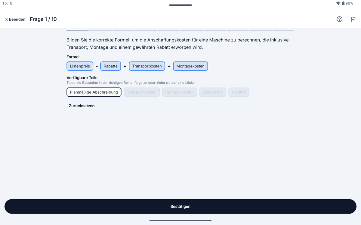 App-Screenshot auf dem Tablet: Formel-Bau-Aufgabe zum Thema Anschaffungskosten – „Bilden Sie die korrekte Formel, um die Anschaffungskosten für eine Maschine zu berechnen, die inklusive Transport,…“